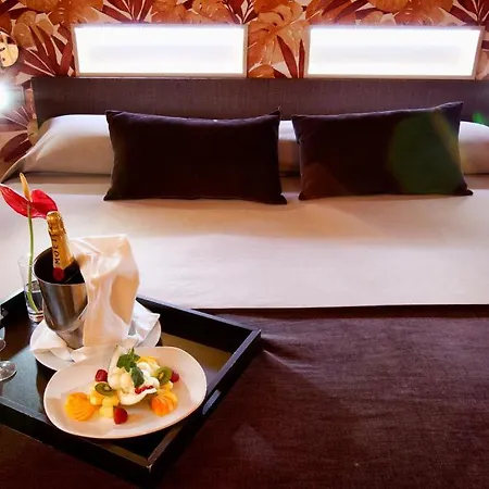 Allon Mediterrania Hotel